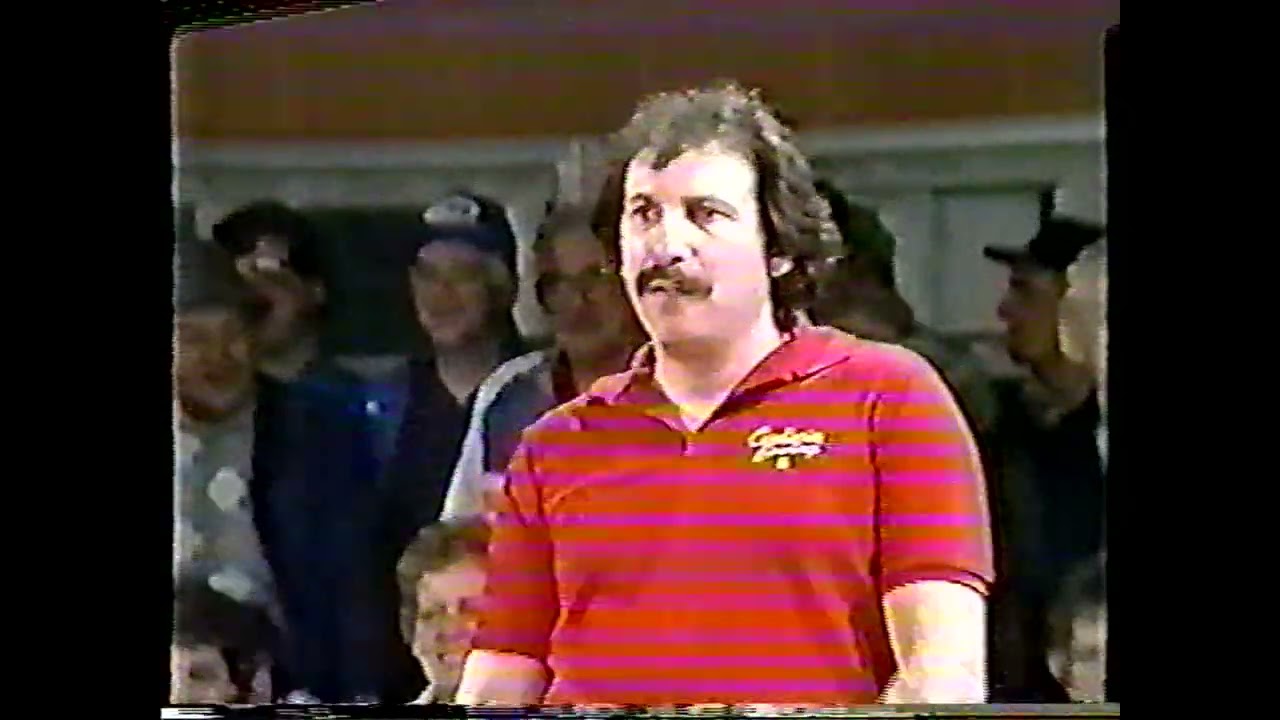 Candlepin Bowling - Joe Tavernese vs. Dan Lasko
