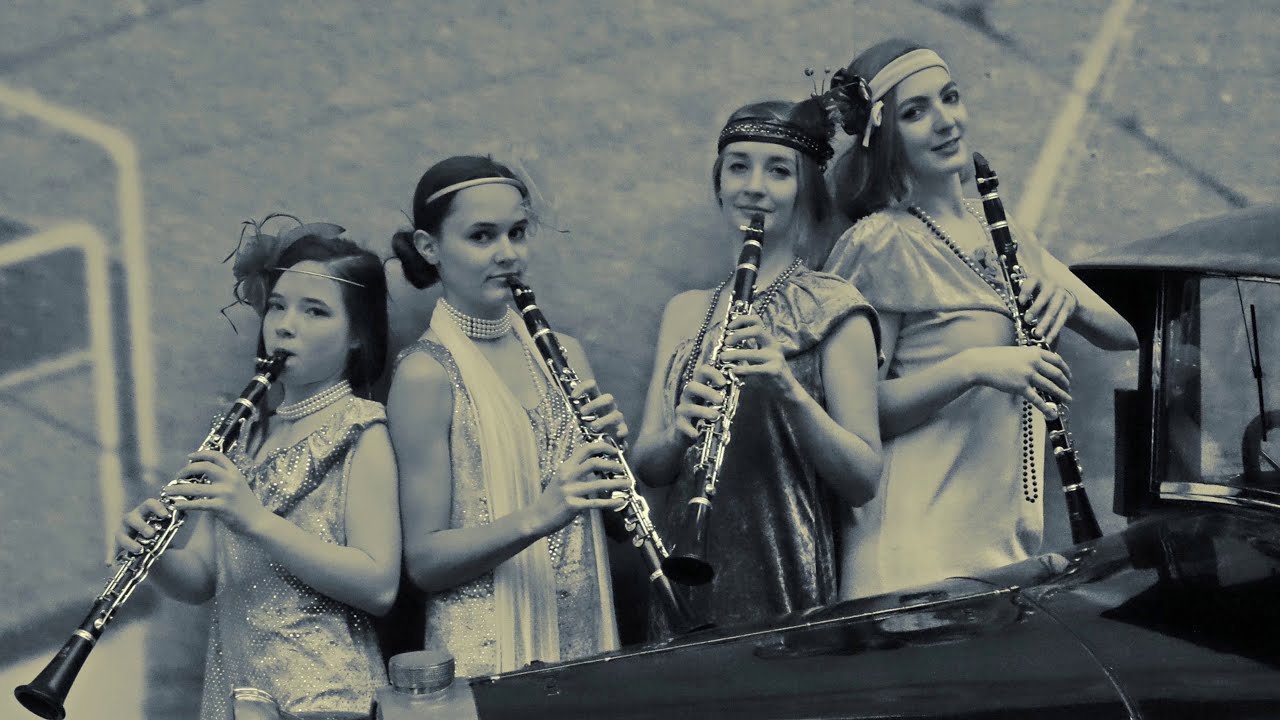 Bugatti-Step - Solo für 4 Klarinetten (Komp. Jaroslav Jezek; Arr. Karel Belohoubek)
