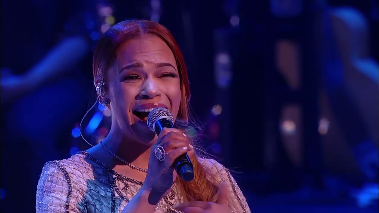 Faith Evans Performs at the 2015 BGR! Awards | BLACK GIRLS ROCK!