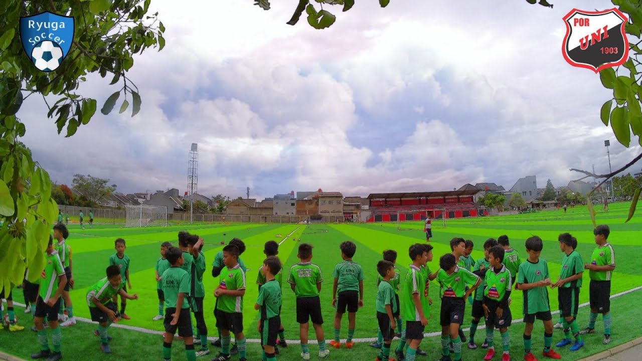 Latihan Sepakbola SSB UNI Bandung U-12 Bersama Coach Boy Jati Ex-Persib // Football Training Session