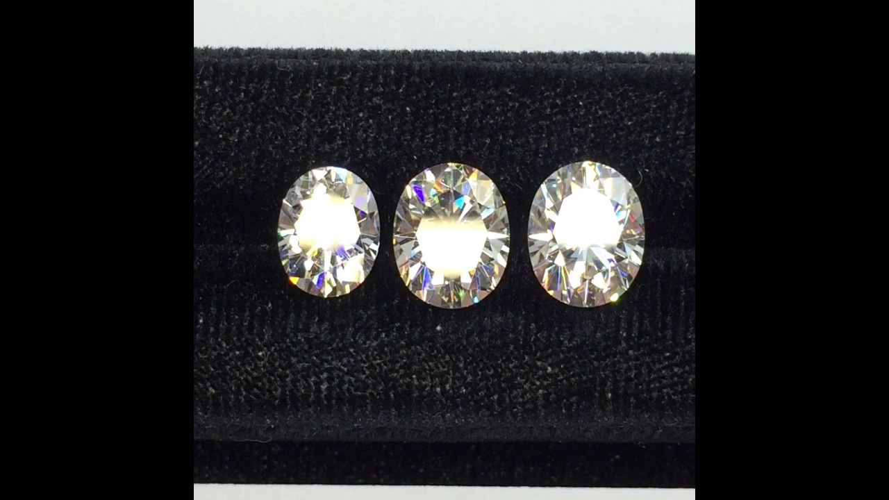 Comparing Loose Oval Moissanites 2-3 ct
