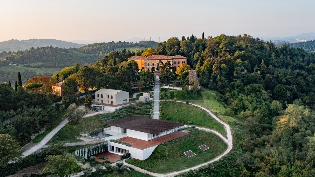 Bologna Business School | Come to Bologna with us