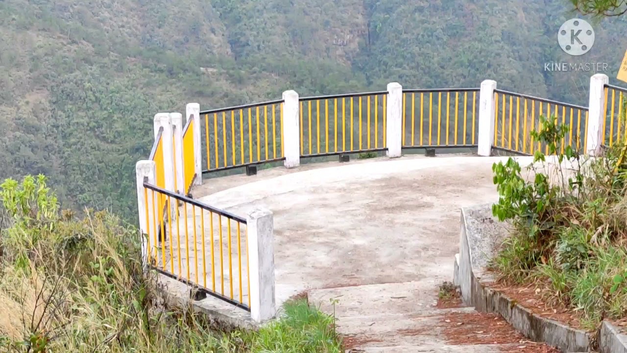 Mawkhan view point at Mawphlang