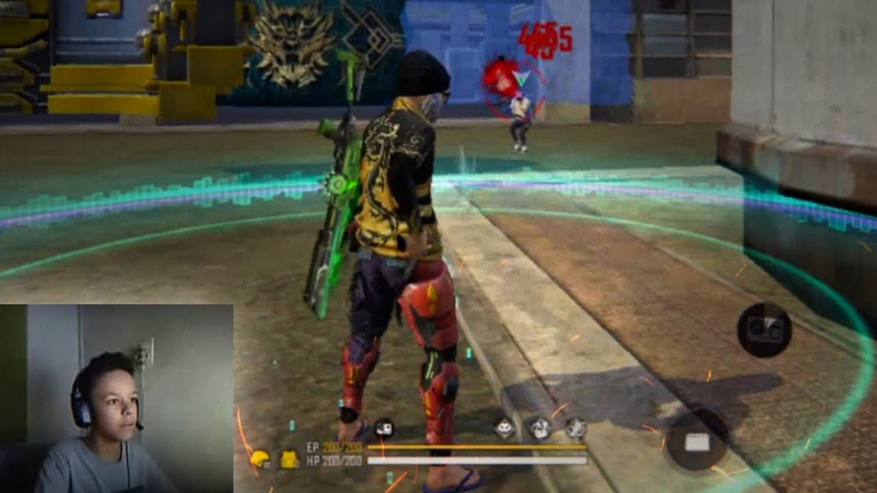 X1 COM UM CARA QUE USA REGEDIT!