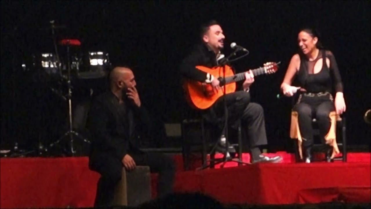 MARÍA PELÁE Y RIKI RIVERA, CUPLES Y PASODOBLE EN CONCIERTO CLAUSURA CARNAVAL CADIZ 2023