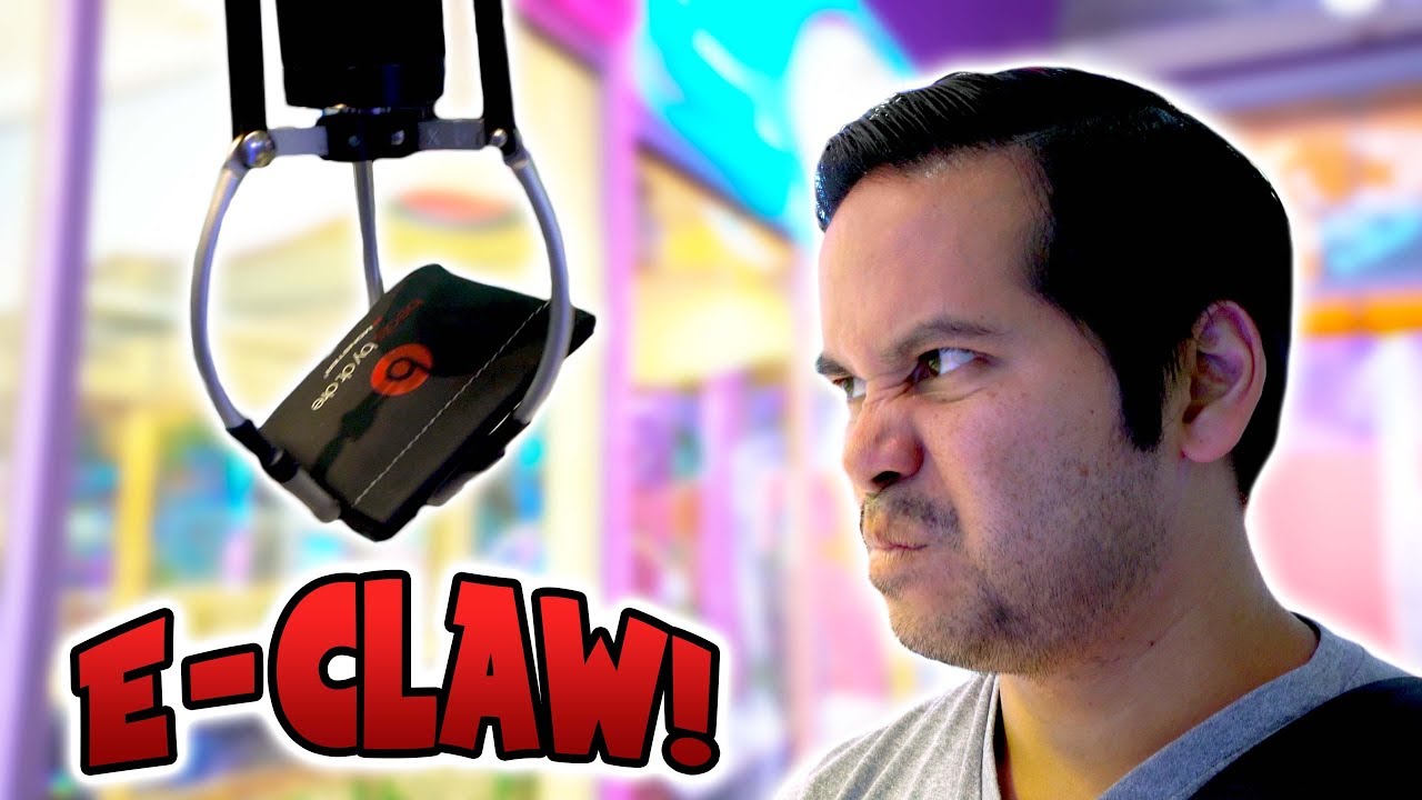 Can we beat the E claw machines at Arcade City Orlando?