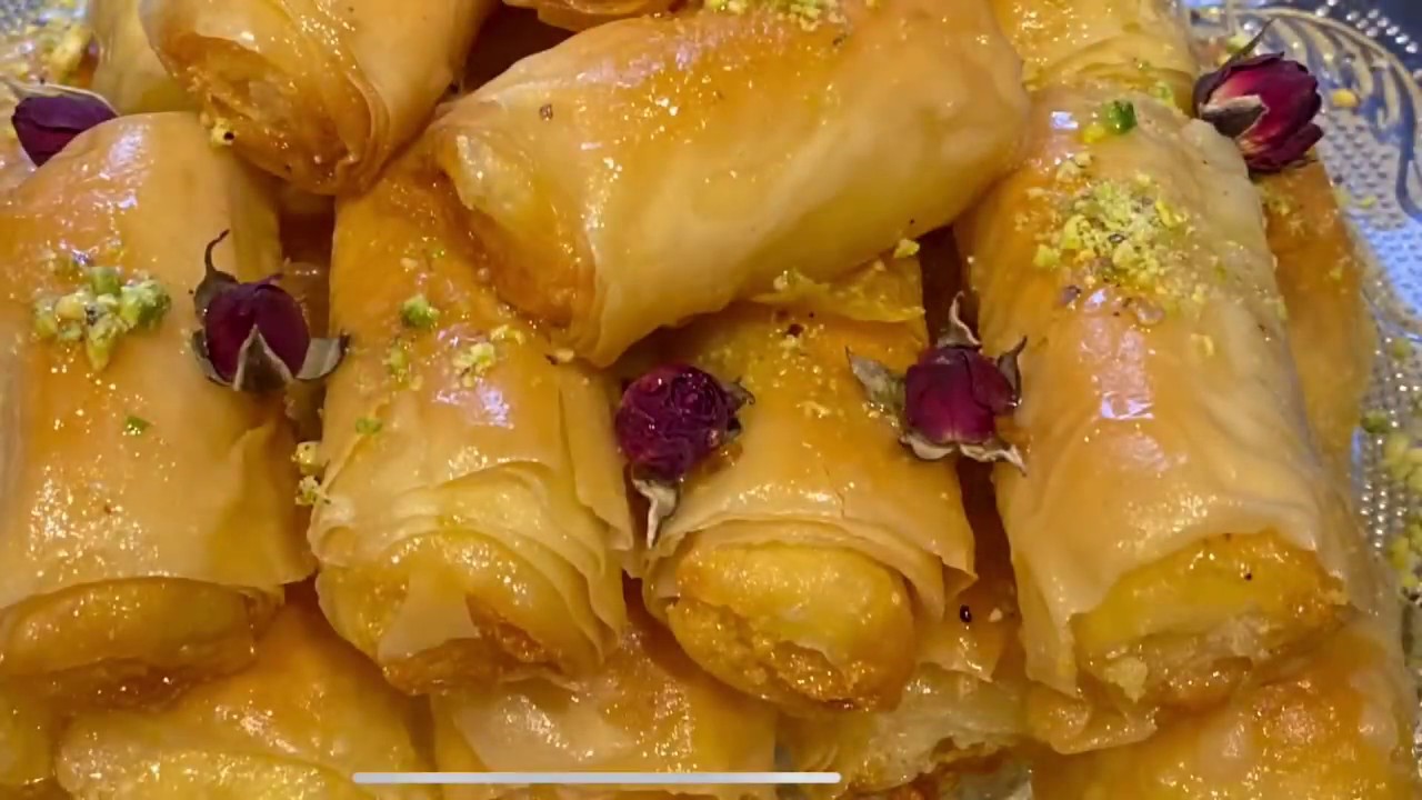 بكوب ونص طحين سويت اروع صينية  زنود الست مضبوطة 100ب100 جربوها وندعولي