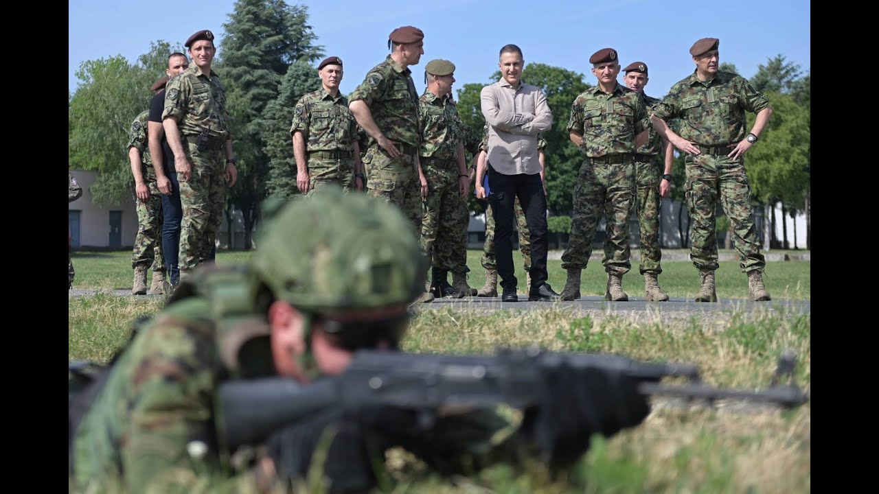 Ministar Stefanović: Dobrovoljno služenje vojnog roka u 72. brigadi samo za najbolje od najboljih
