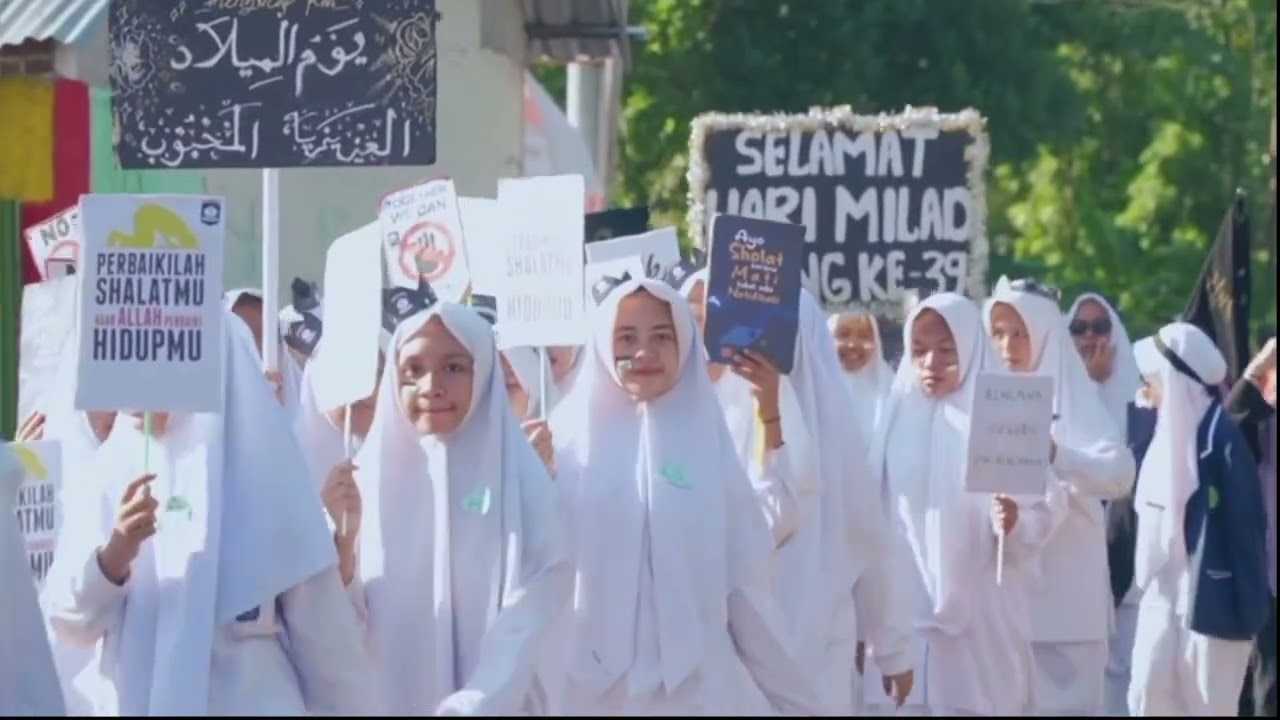 PRA ACARA MILAD 39 PONPES AL-AZIZIYAH KAPEK GUNUNG SARI