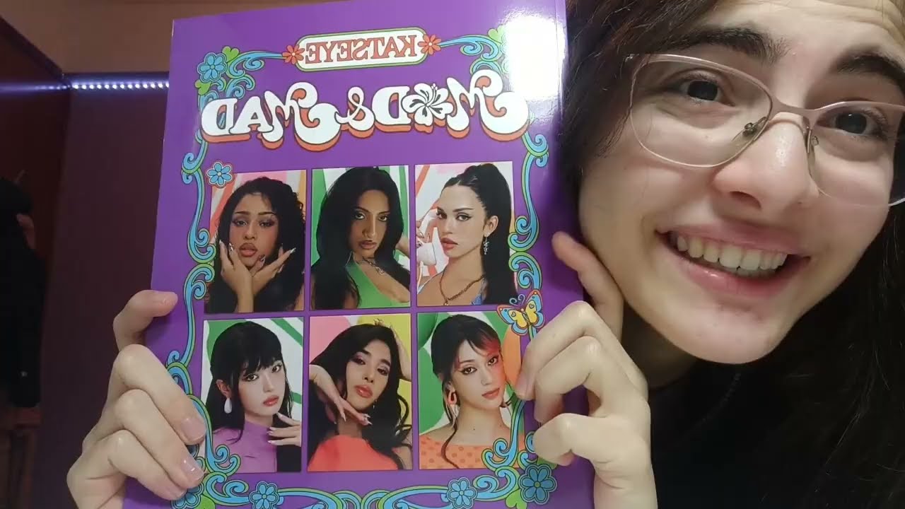 UNBOXING KATSEYE'S 2026 SEASON'S GREETINGS