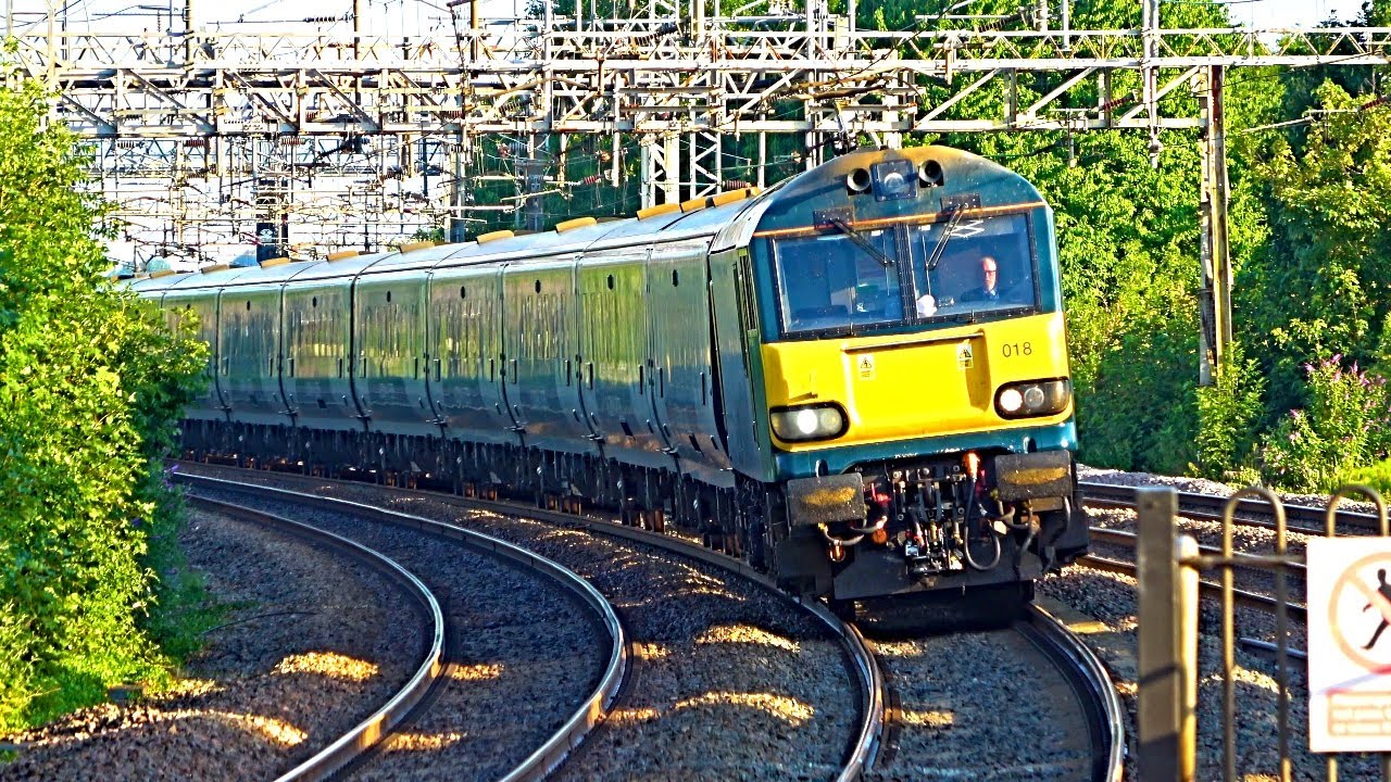 Early Morning Trains at Wolverton Station, WCML - 13/07/23 (Incl: Caledonian Sleeper)