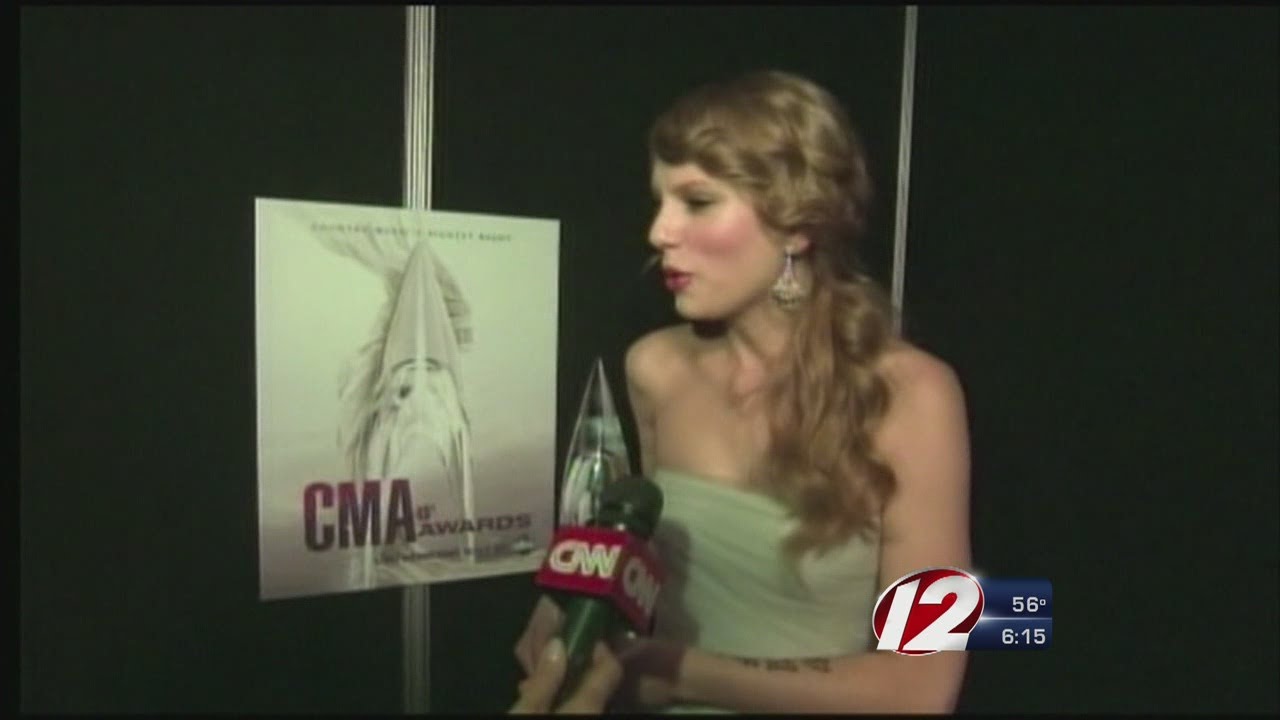 TMZ reports Taylor Swift Buys RI home