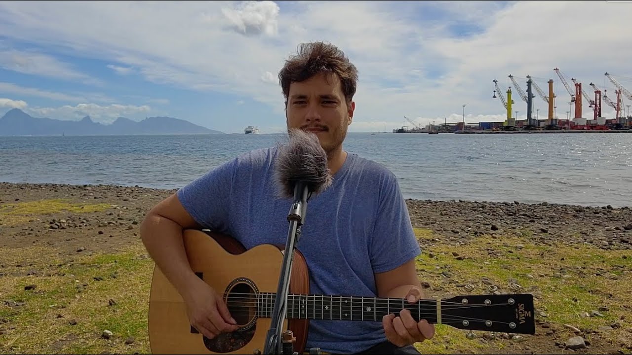 Runaway - Aurora (Acoustic Cover)