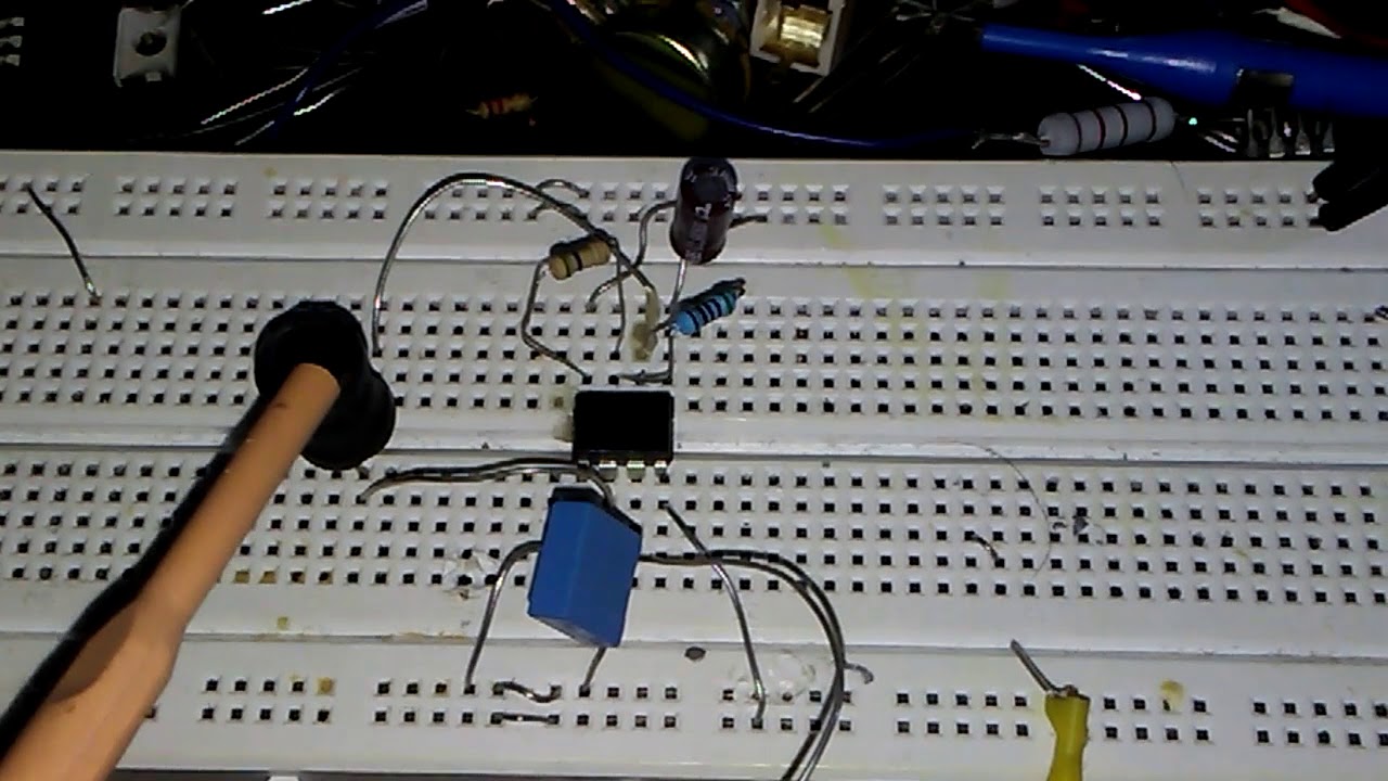 1mhz oscillator with 555 !!!!