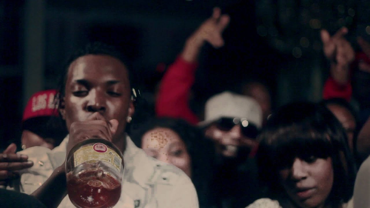 [RE-UPLOAD] Smallz Ft Rayonne Hype - Roll Up [OFFCIAL MUSIC VIDEO]