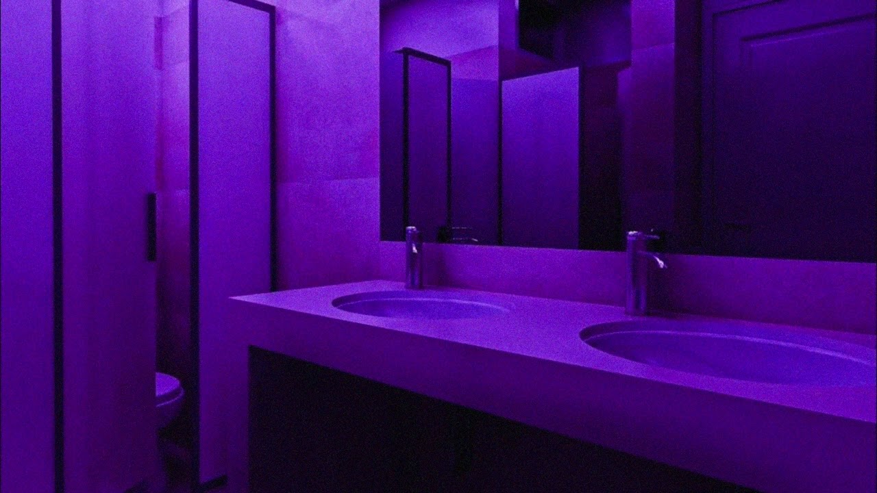 the weeknd concert but you're in the bathroom