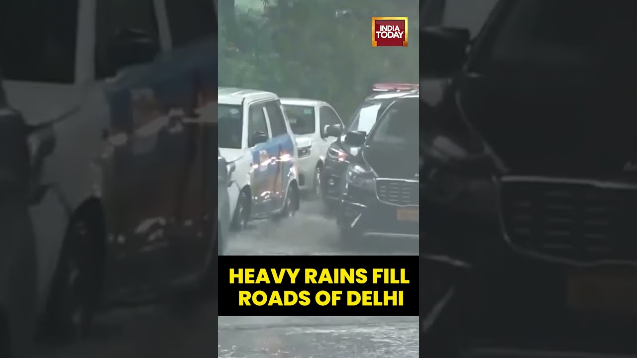 Delhi Waterlogging 2025: Heavy Rain Floods Aerocity, Stranding Commuters