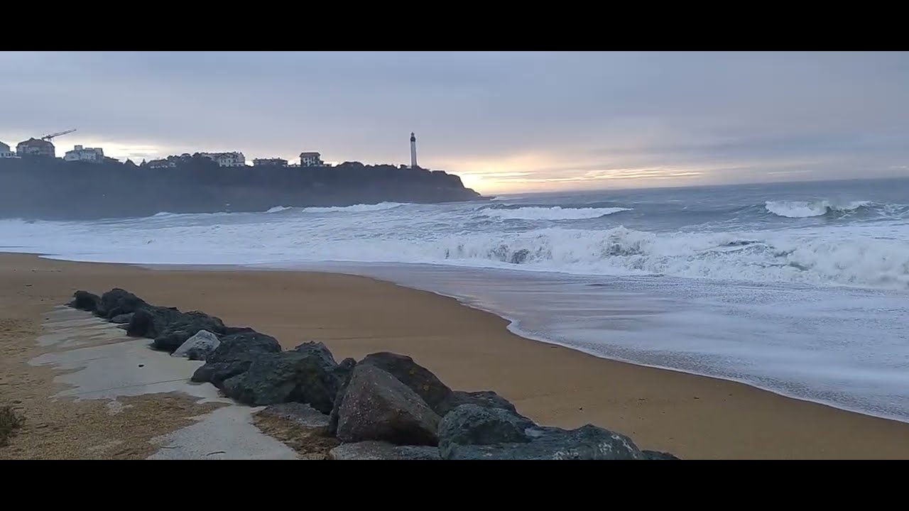 Driving Anglet 5 cantons, sunset beach, alerte submersion (France)