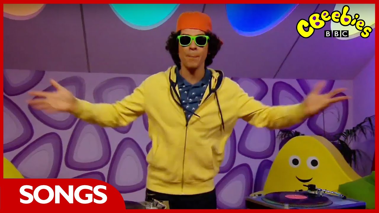 CBeebies Song | Sing the 'Beebies Alphabet!