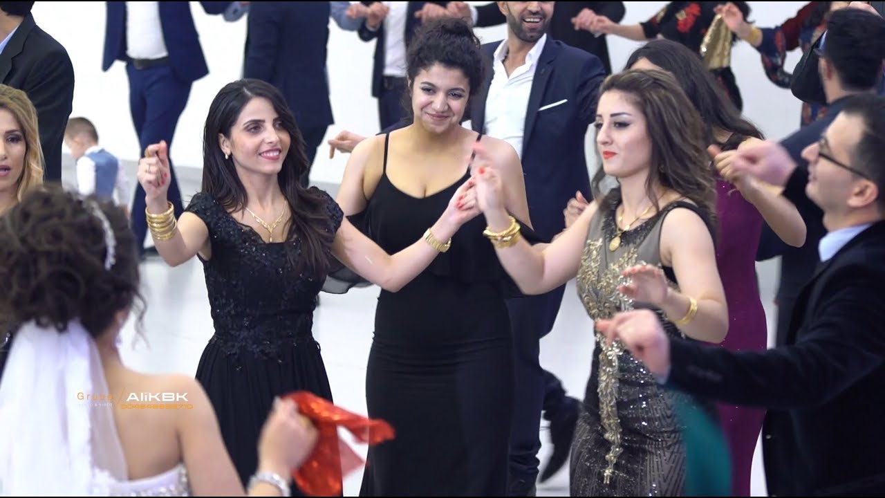 عرس اكراد قامشلي مع الفنان رامان داري تصوير علي كبك by Ali kbk Dawate kurdi