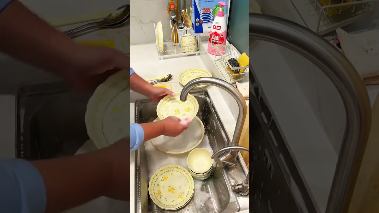 Immersive Dishwashing: Fun & Stress-Free Cleaning