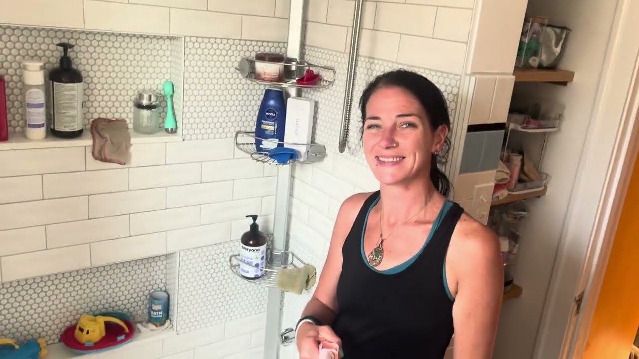 Review of the simplehuman 8' Tension Pole Shower Caddy, Stainless Steel and Anodized Aluminum