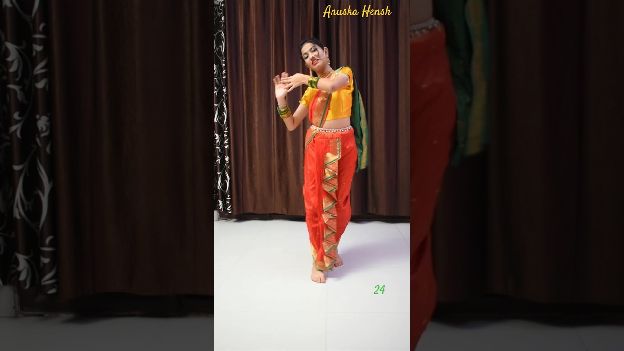 Ganesh Vandana 🧿 | Anuska Hensh | #ganeshchaturthi #ganesh #ganpati #vandana #shorts #popular