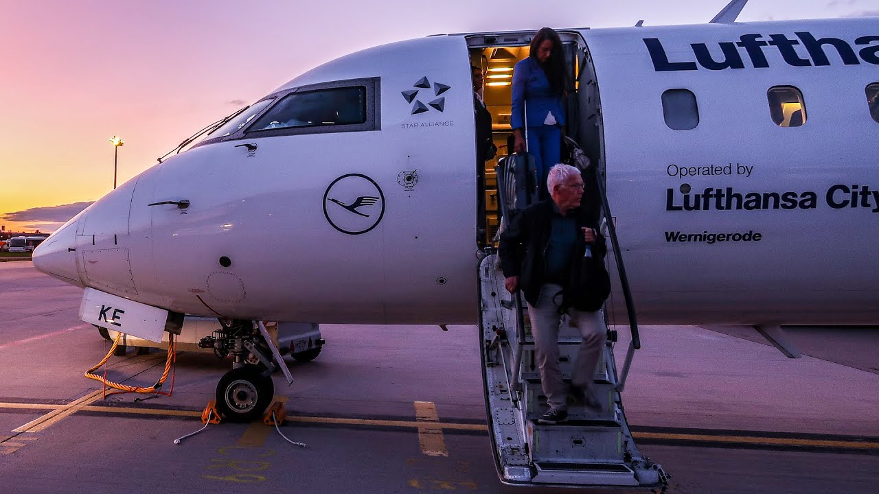 LUFTHANSA CRJ-900 EVENING flight | Munich - Bremen | Economy Class