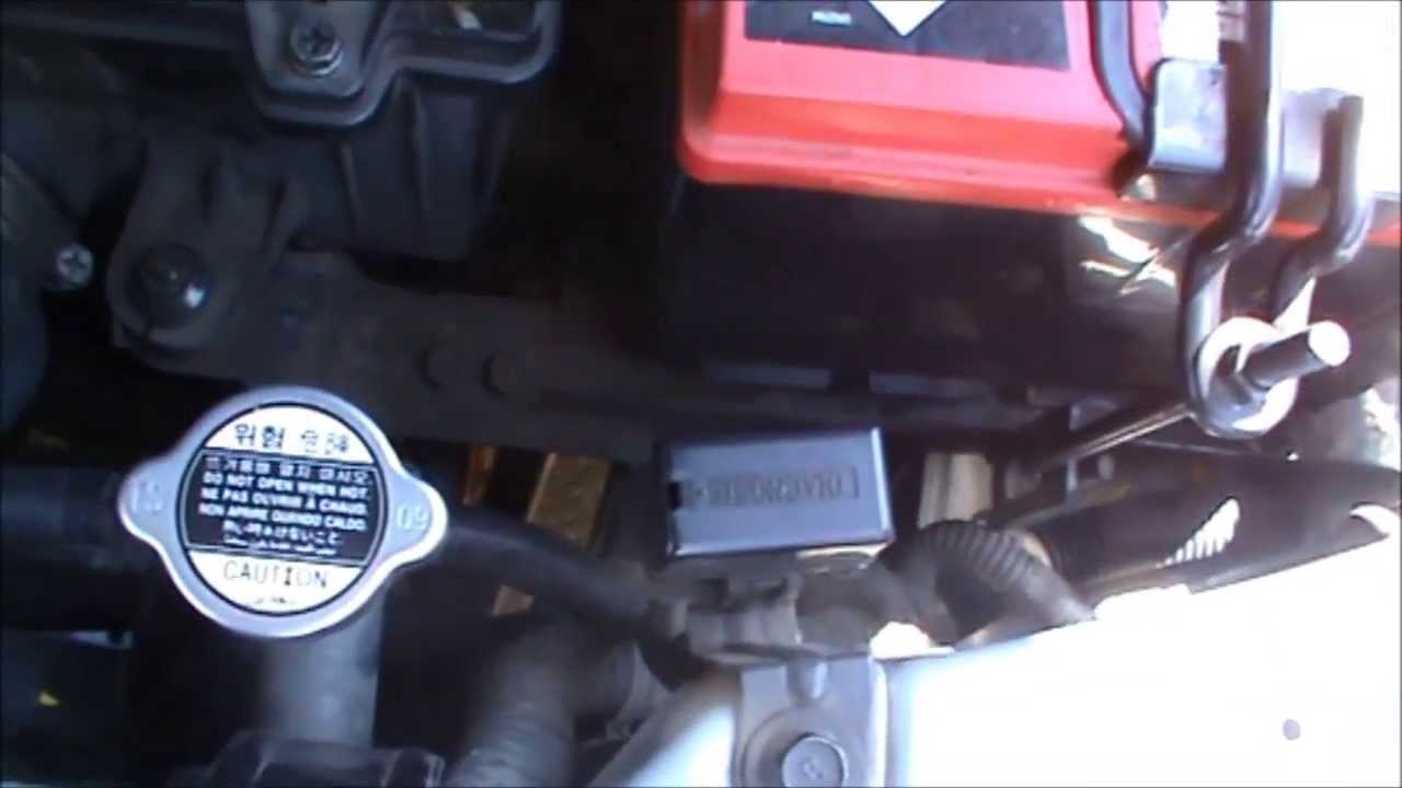 Fitting a Command AP60 Cruise control to a 04 Kia Carnival Part 1