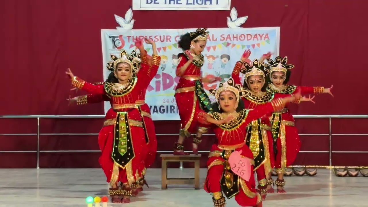 THRISSUR CENTRAL SAHODHAYA GROUP DANCE FIRST PRIZE WINNERS 🏆