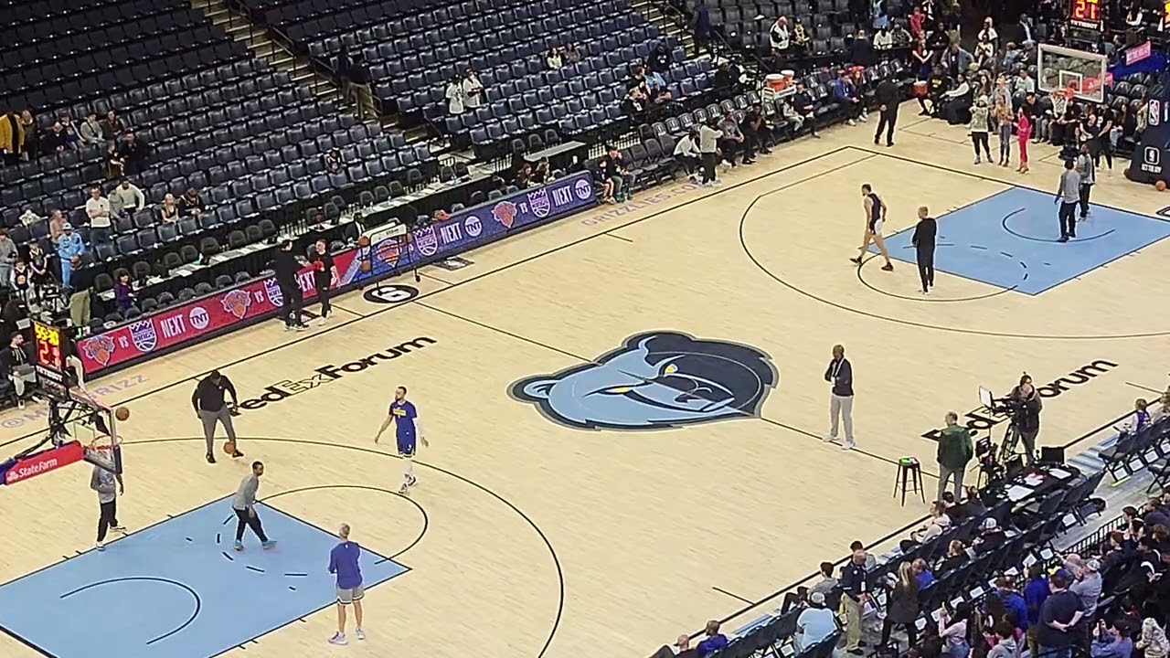 Steph Curry warm ups 3/9/23 in Memphis, TN. Warriors vs. Grizzlies