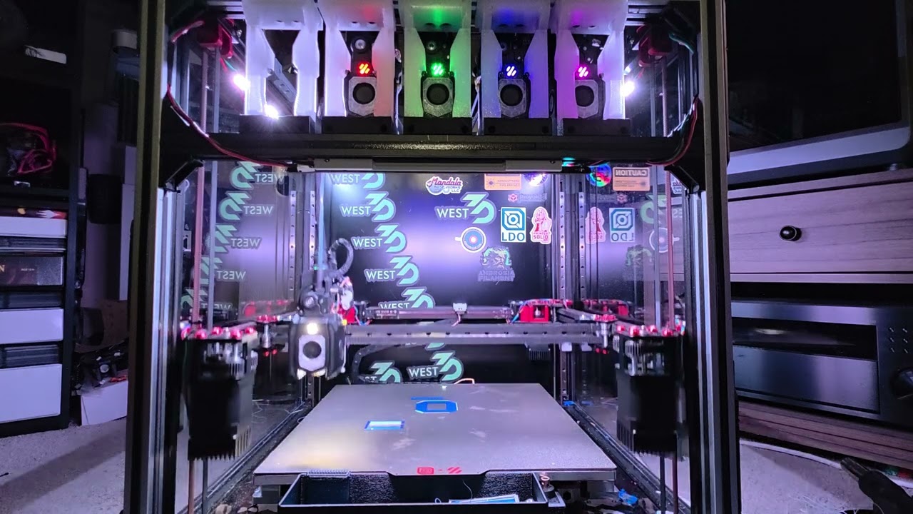 Voron AWD StealthChanger first 5 color/tool print/test