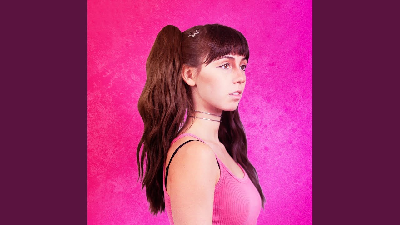 JUNG HÜBSCH UND WEIß