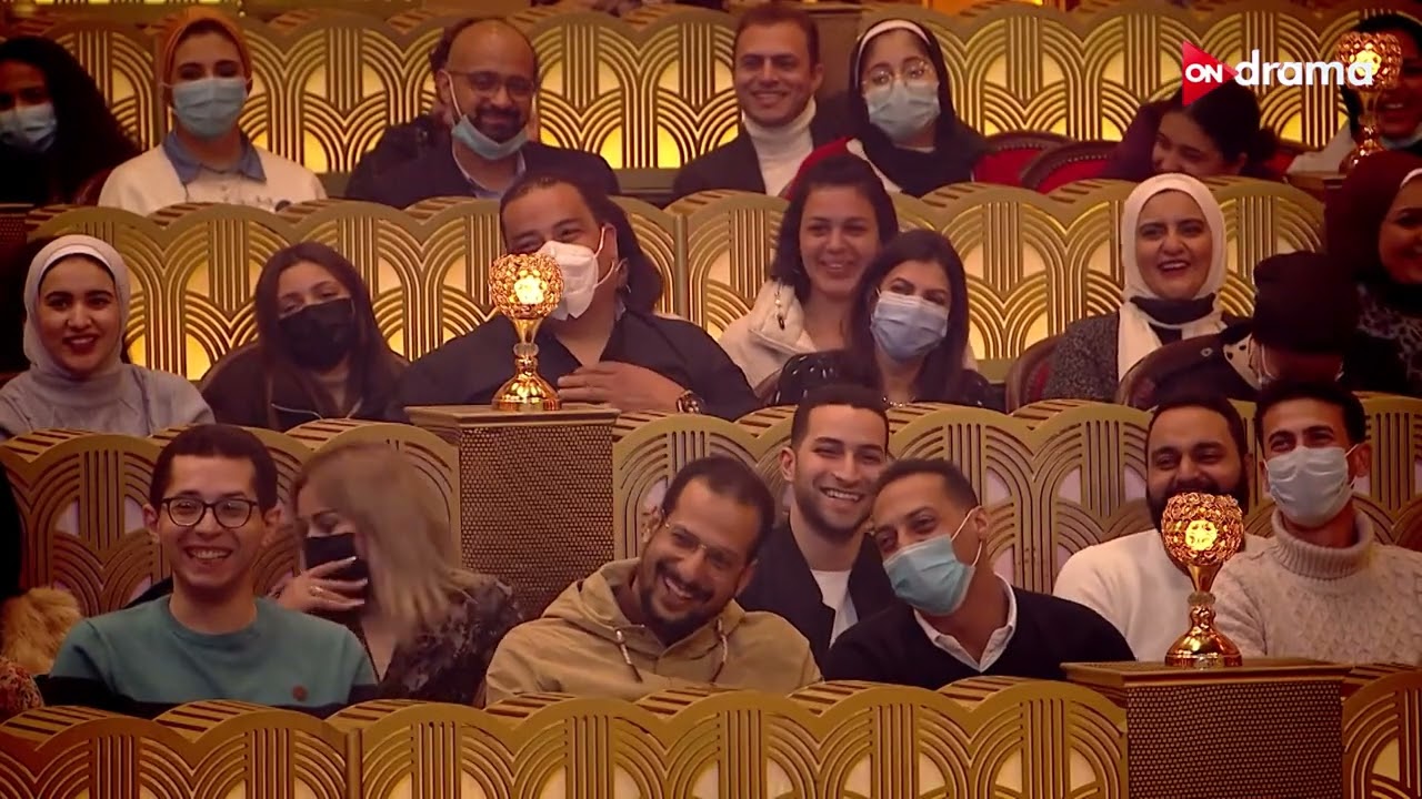دكتور محمود سيد بيقوم بعملية تجميلية سريعة لضيفة في برنامج أبلة فاهيتا #أبلة_فاهيتا