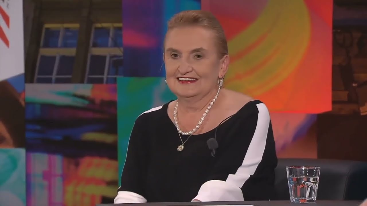 Eva Holubov&aacute; - sestřih 😎😊