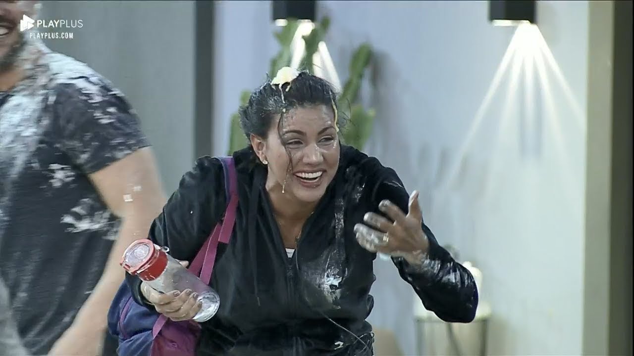 Ovada de aniversário no Saullo - Power Couple Brasil 4