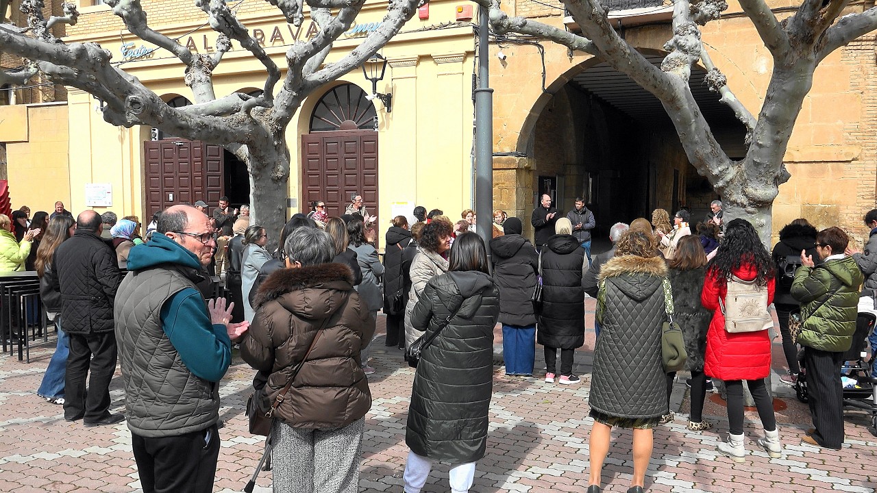 FITERO GUARDA UN MINUTO DE SILENCIO EN EL DIA INTERNACIONAL DE LA MUJER, 8-03-2026