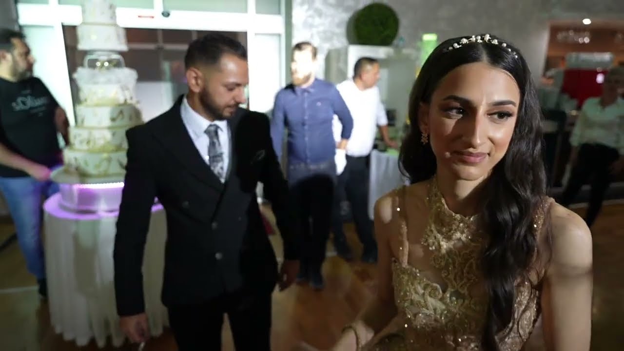 LARISSA PUNOLETSTVO PINKSALA BEC - TORTA I POKLONI