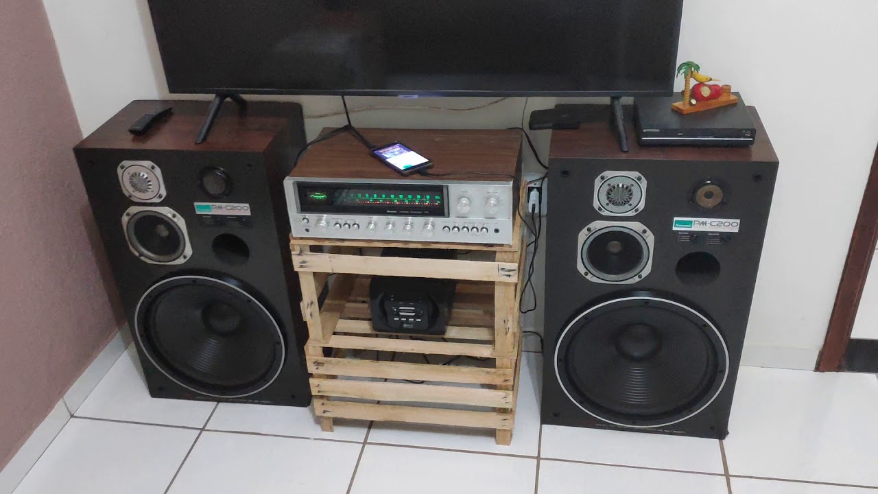 Sansui 771 + PM-C200 Nunca ouvi nada igual... Top demais.