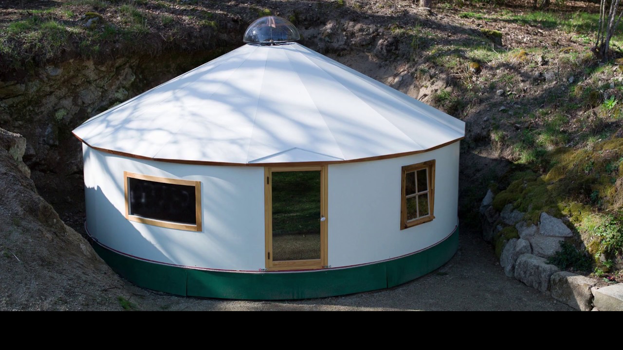 Plurt lightweight yurt