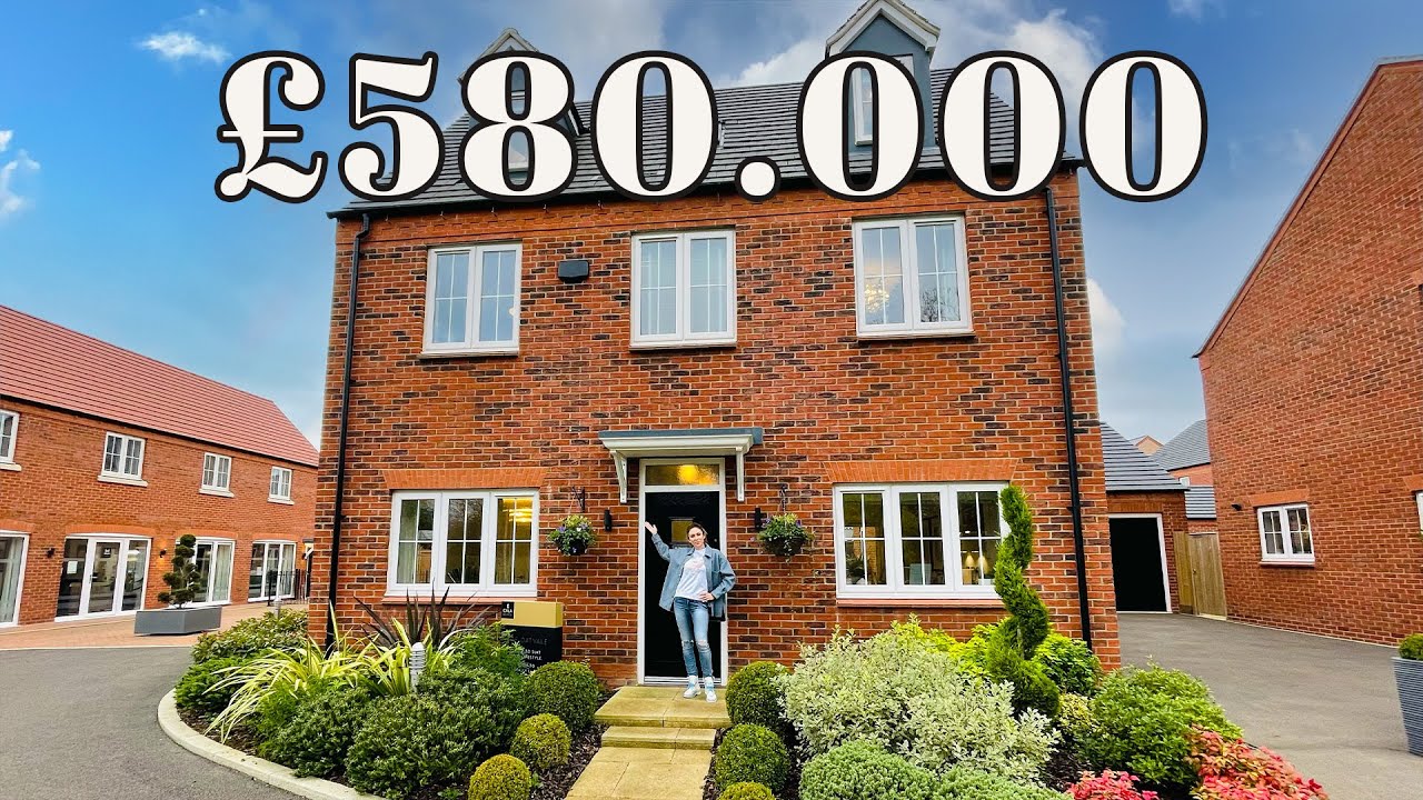 ✨Touring an AMAZING 4 bedroom house in Bicester by Cala Homes 👠 Designer Outlet on your doorstep 😍