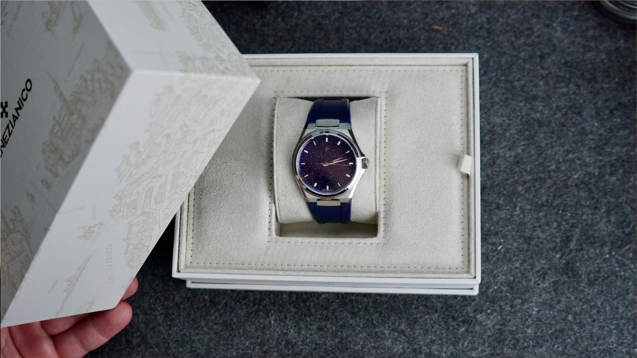 The $800 Aventurine Watch That Looks Like a Million Bucks!
