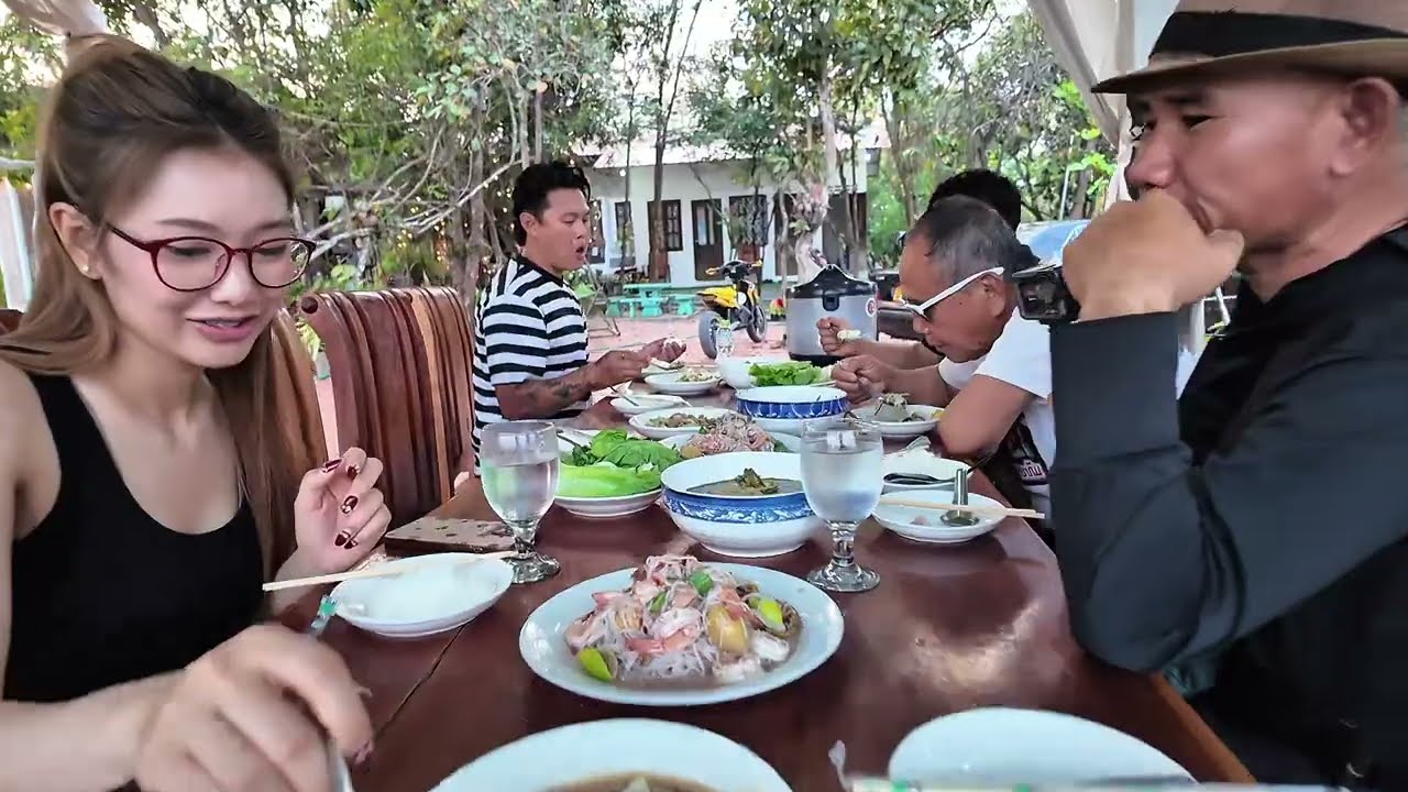 ครอบครัวบ้านสวน￼ยินดีต้อนรับพ่อบ้านด่องมาเยี่ยมยามบ้านสวน￼