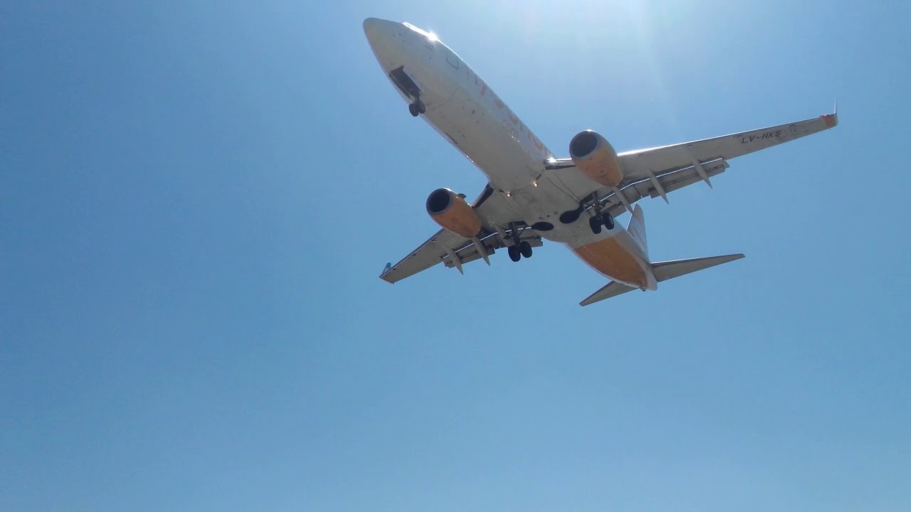 LV-HKS procedente de Posadas