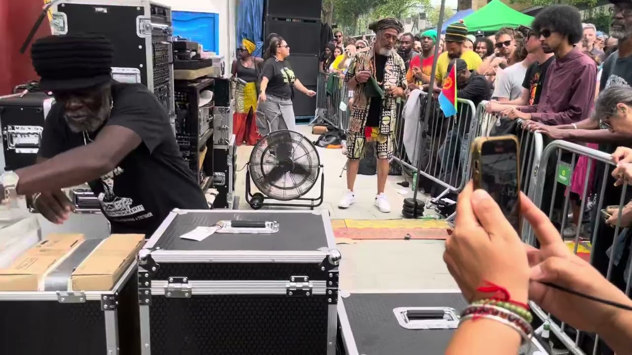 Aba Shanti I plays Martin Campbell “River Babylon” dubplate Nottinghill carnival Monday 25/8/24 #7