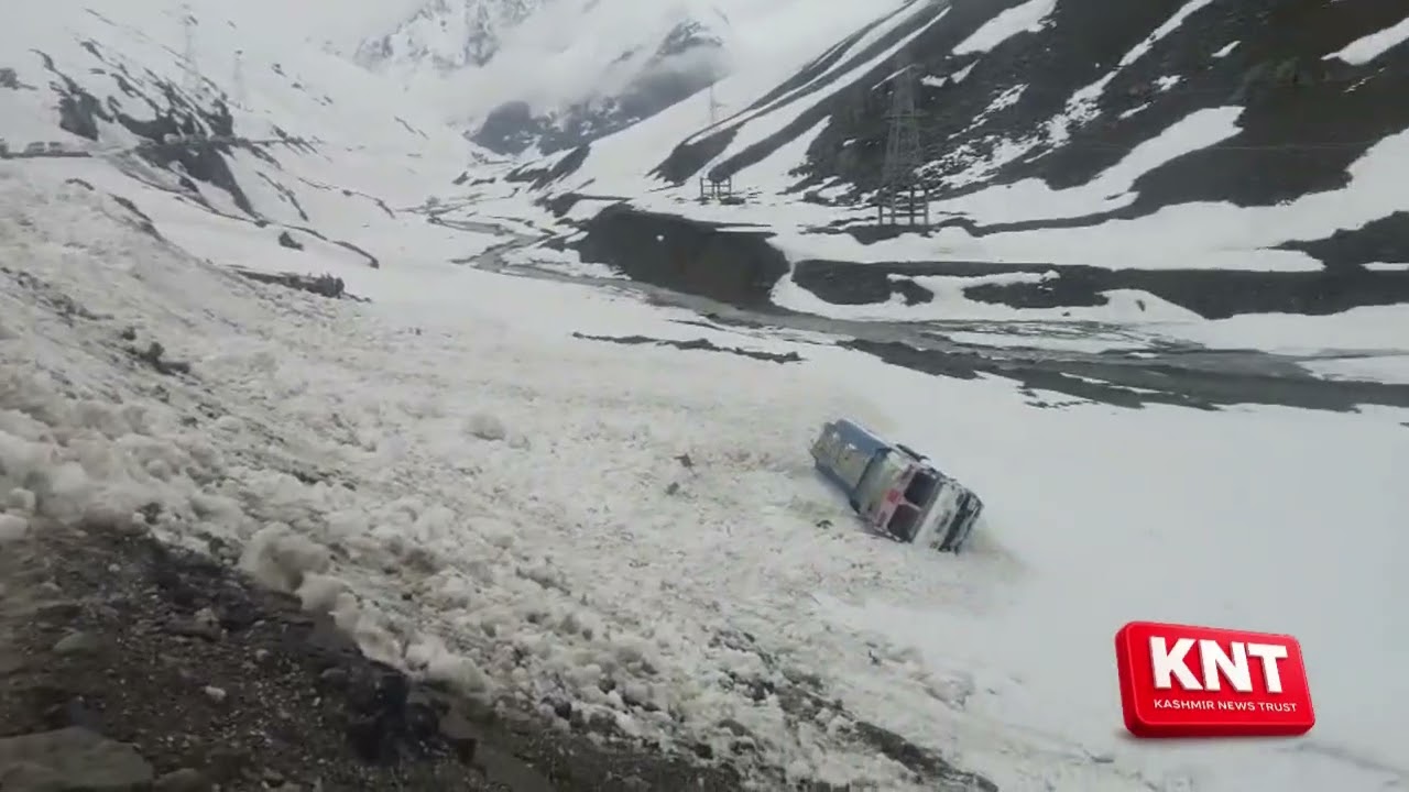 A massive avalanche struck Shaitani Nallah in the Drass area of Kargil