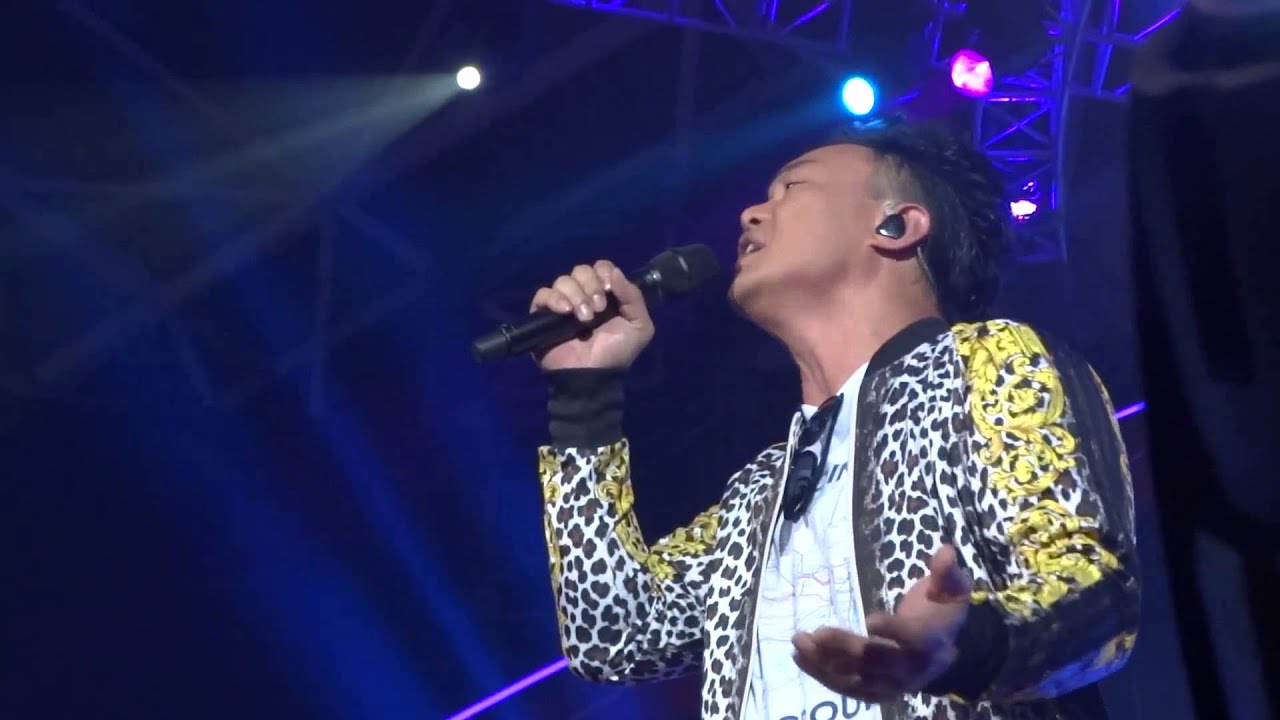 2013.10.12 Eason@Hennessy Taipei【任我行】