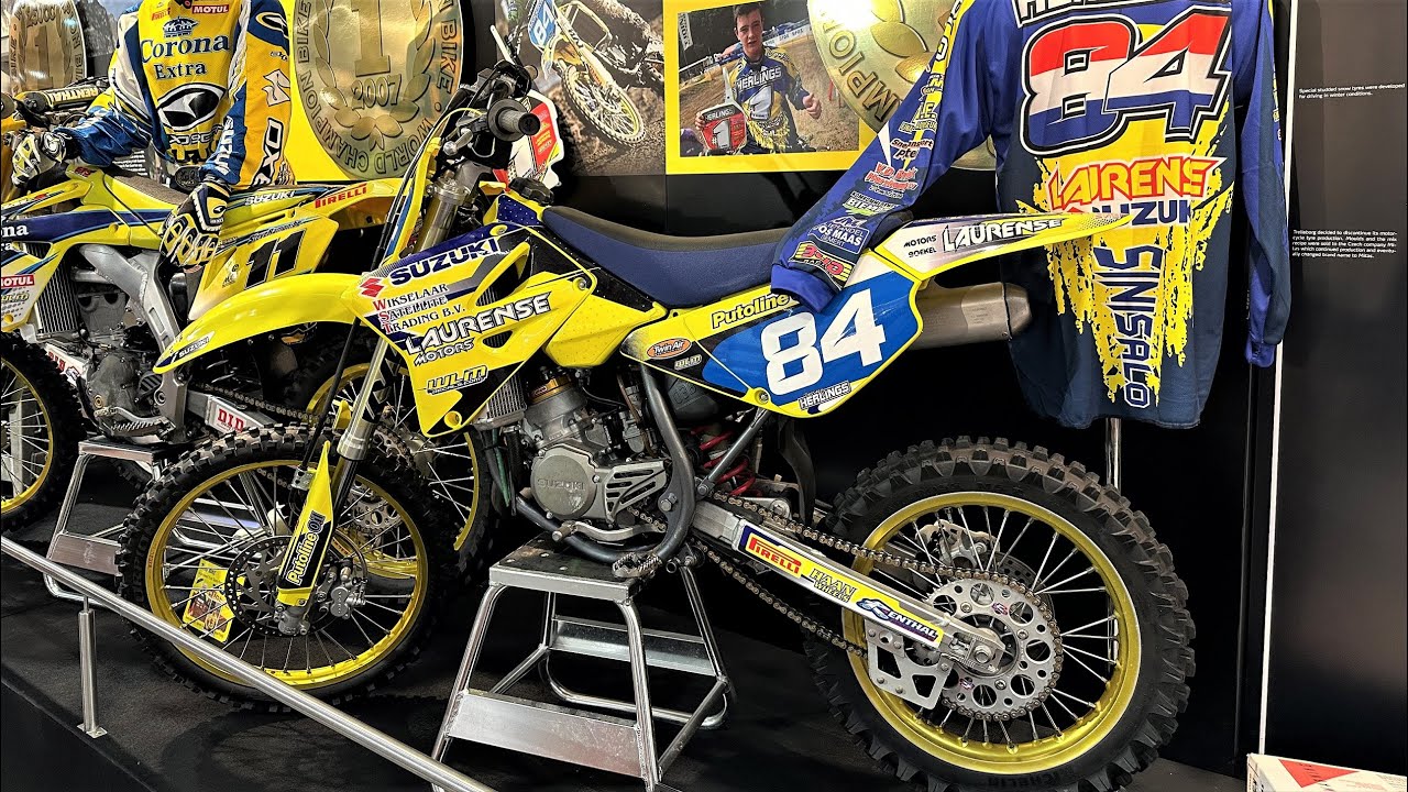 Motocross World Collection Museum by Jaume Soler