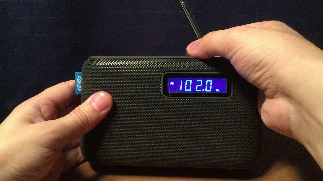 Jensen SR-50 Portable AM/FM Digital Radio