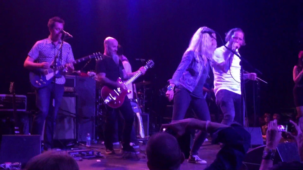 Corey Taylor w/Scott Ian - Lets Go Crazy (Live @ The Fonda)